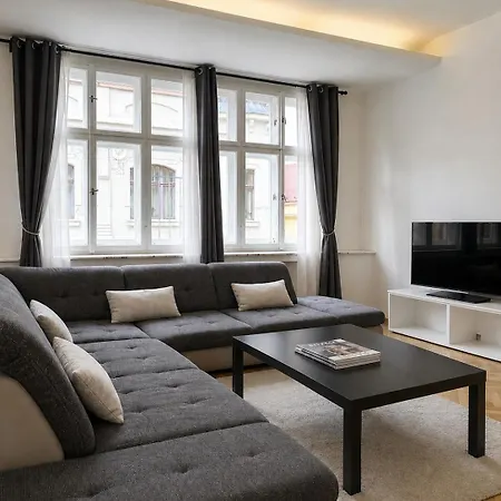 Grand Loft Old Town *
